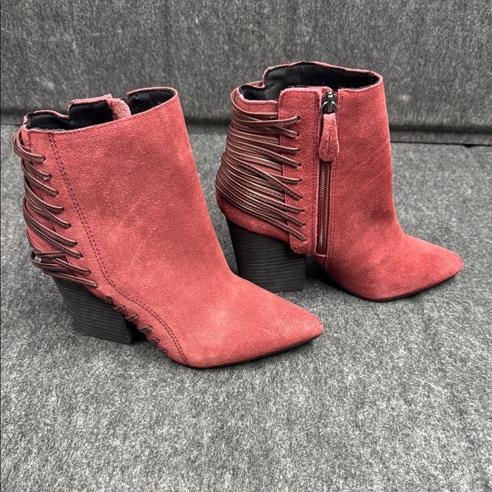 Mojo Moxy Red Ankle Booties with Pointed Toe - Picture 3 of 7
